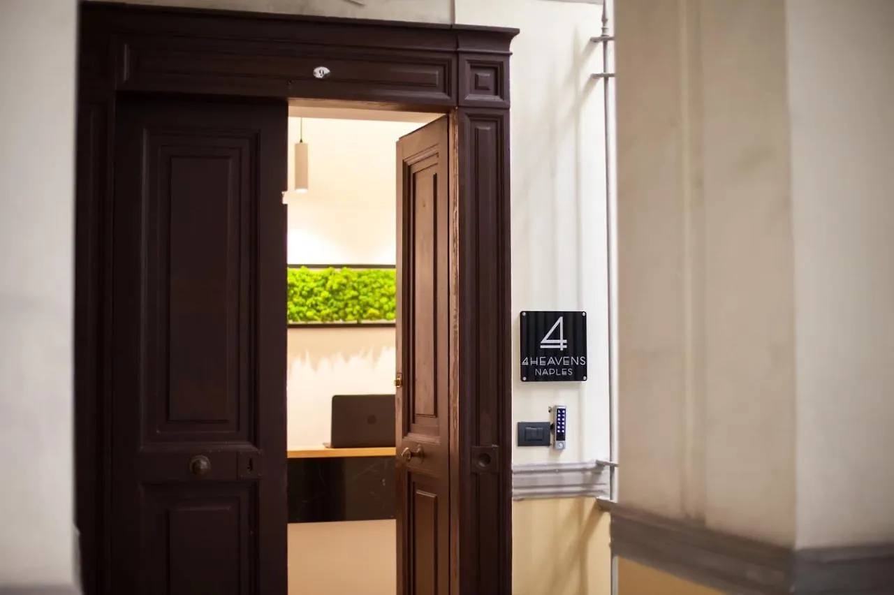 Guest house 4Heavens_Naples Hotel